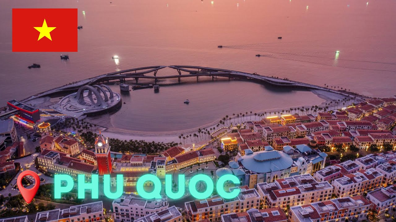 Sunset Town – Little Europe in Vietnam! 🇻🇳🇮🇹 | Why Is Everyone Coming Here? Sunset Town Walk!