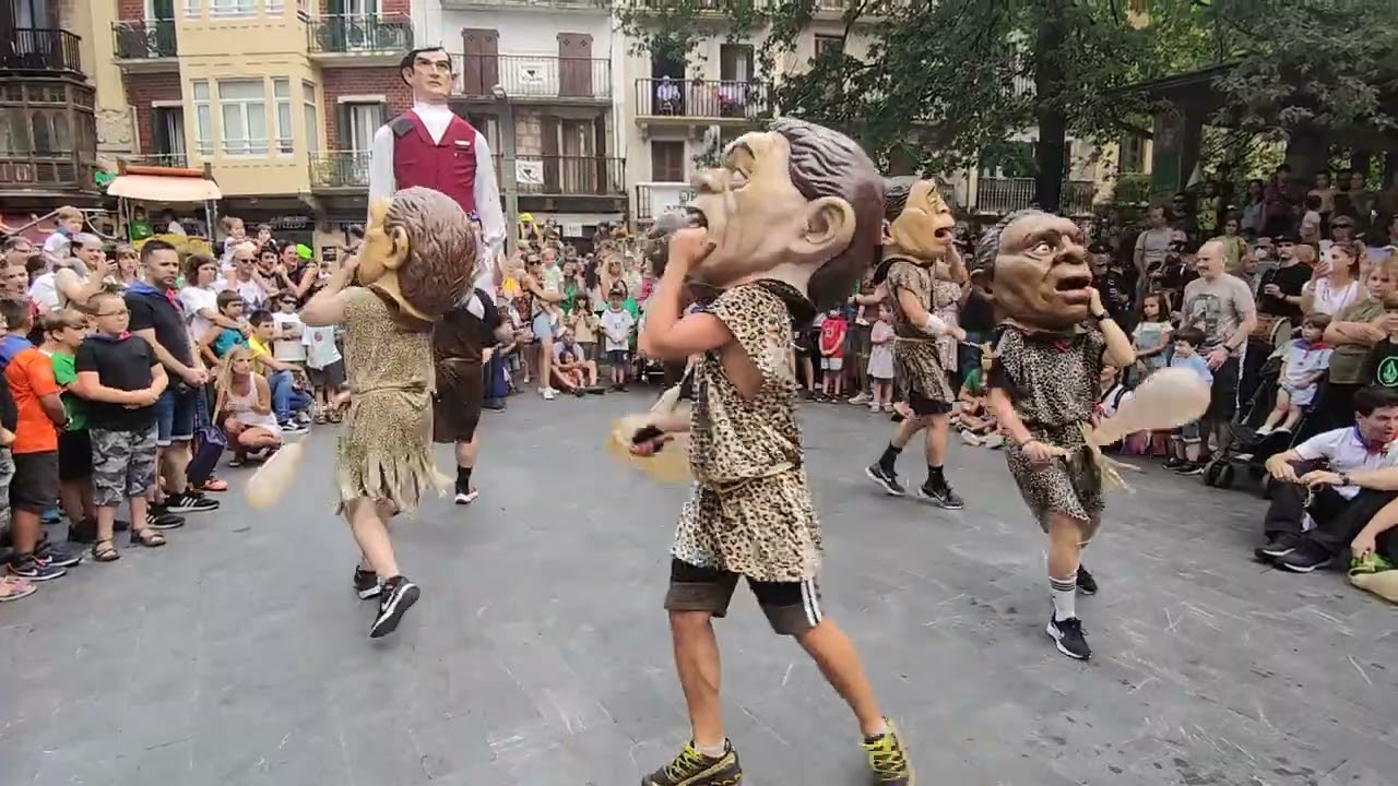 Buruhandiak Maialen eta xanti Maddalenak 2022 Errenteria Orereta