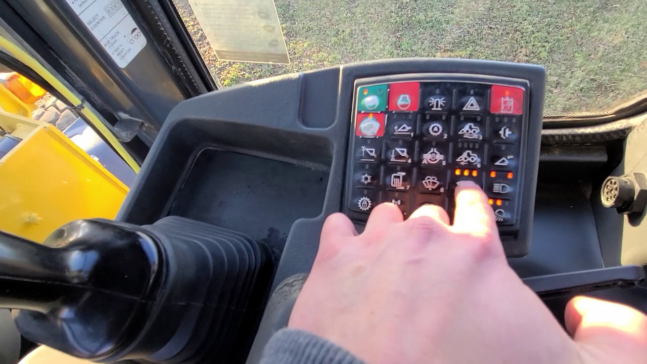 Колесный погрузчик Deere 644K 2012 года: видео осмотра рабочего места оператора/кабины!