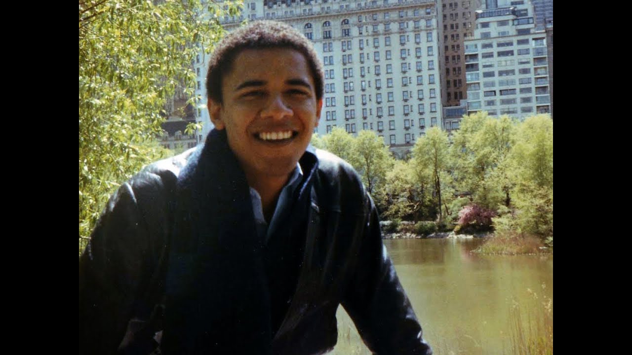 Barack Obama bio reveals stories from former flames