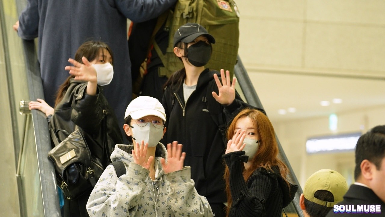 [4K]260301 ICN QWER 입국 직캠 by Soulmuse