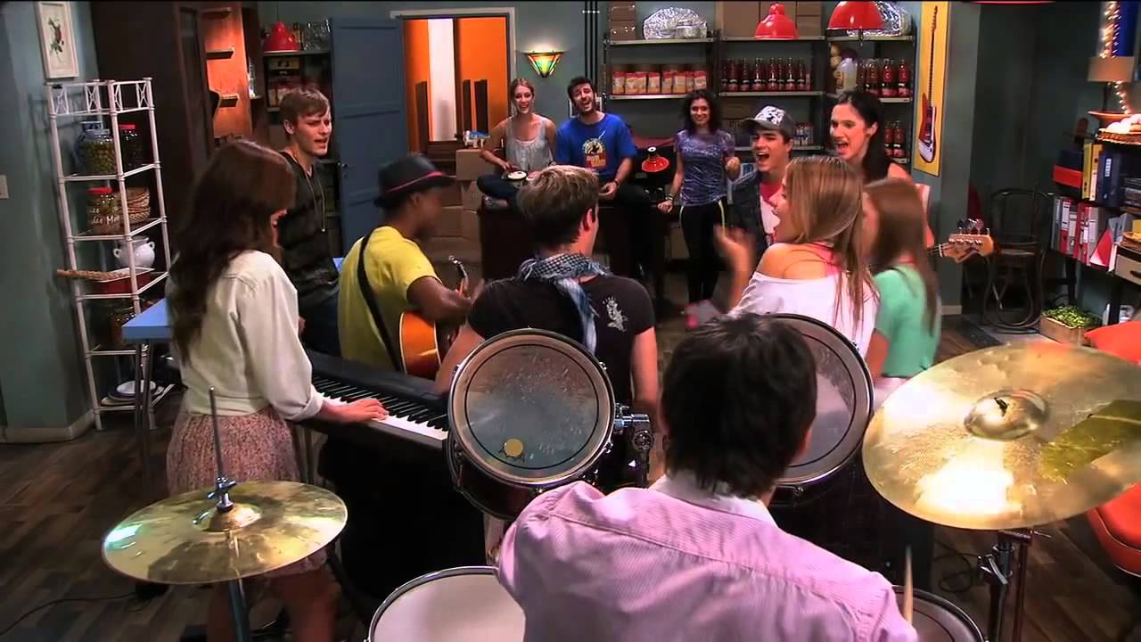 Violetta - The students sing 