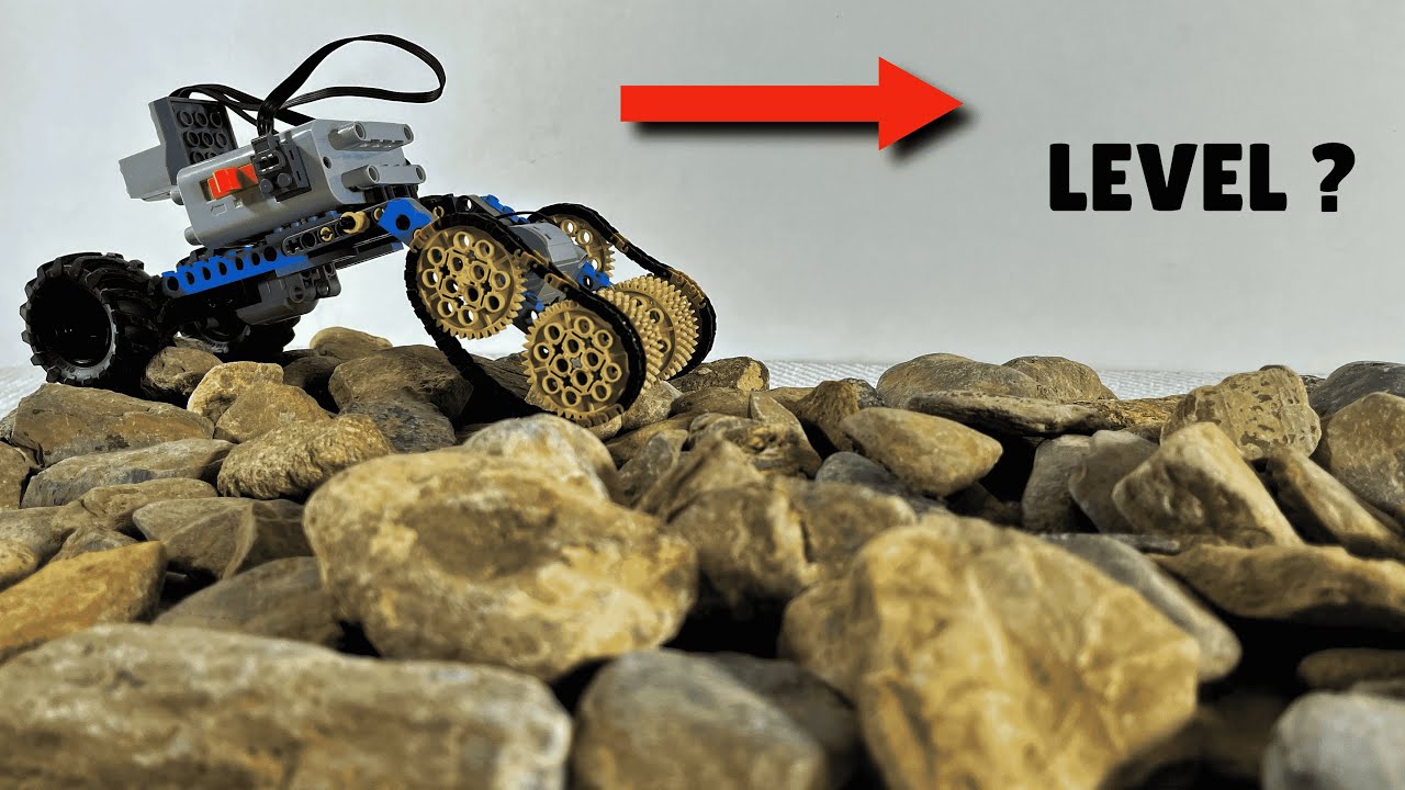 6 LEGO Car vs 5 Extreme Courses!