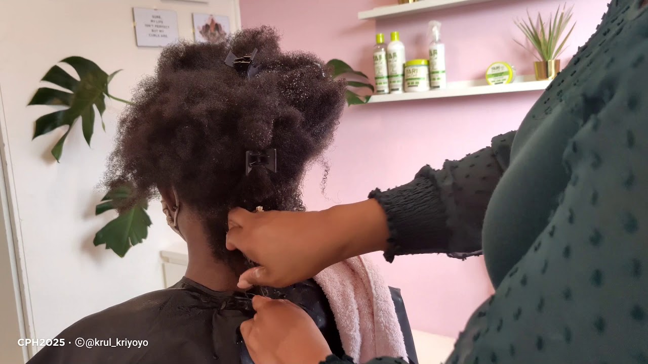 YARI Green curls 💚🌱  #curlmaker #yarigreencurls #washandgo #type4hair #coils #kroeshaar