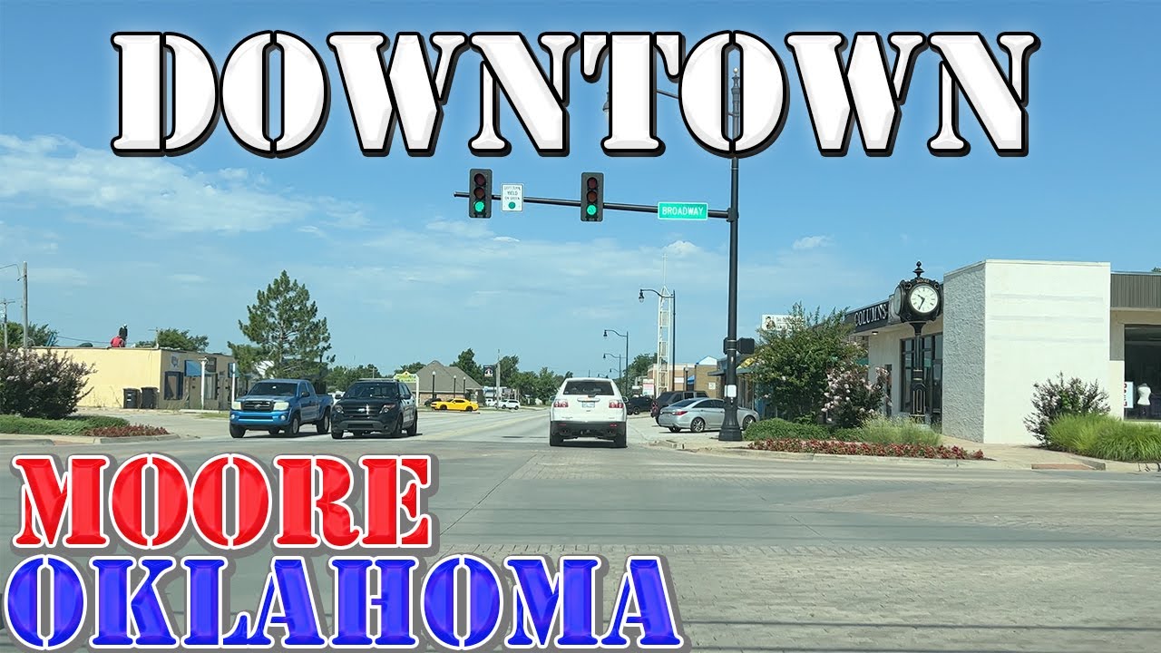 Moore - Oklahoma - 4K Downtown Drive