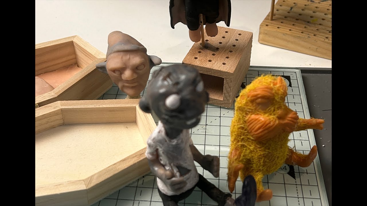 Painting polymer clay figures