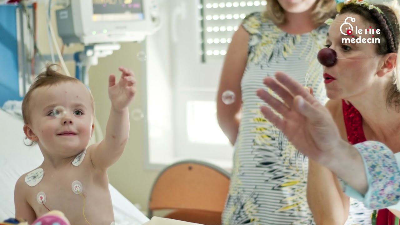 Dr Dominique Valteau-Couanet, présidente du Rire Médecin vous souhaite une bonne année 2025