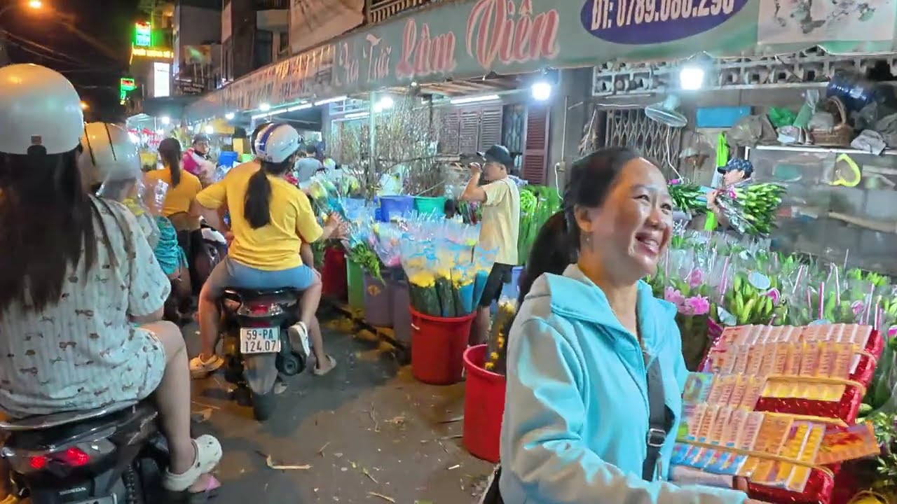 Vietnam 🇻🇳, HoChiMinhCity 4K Walking Tour | City Walk with Captions [4K/60fps]2026