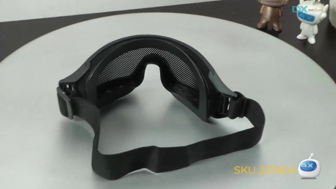 DealeXtreme:SW2021 Outdoor Games Protective Anti-shock Plastic+ Sponge Goggles - Black