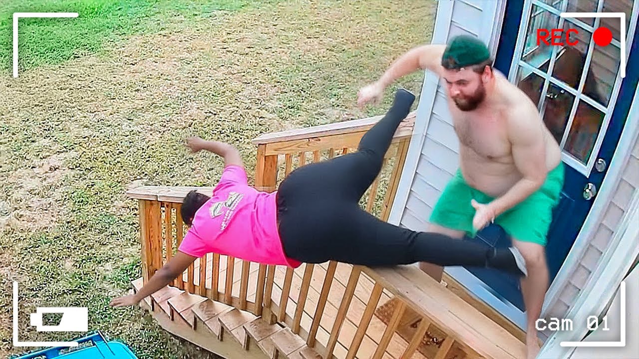 FLAGRADO EM 4K! OS ERROS MAIS ENGRAÇADOS DAS CÂMERAS DE SEGURANÇA