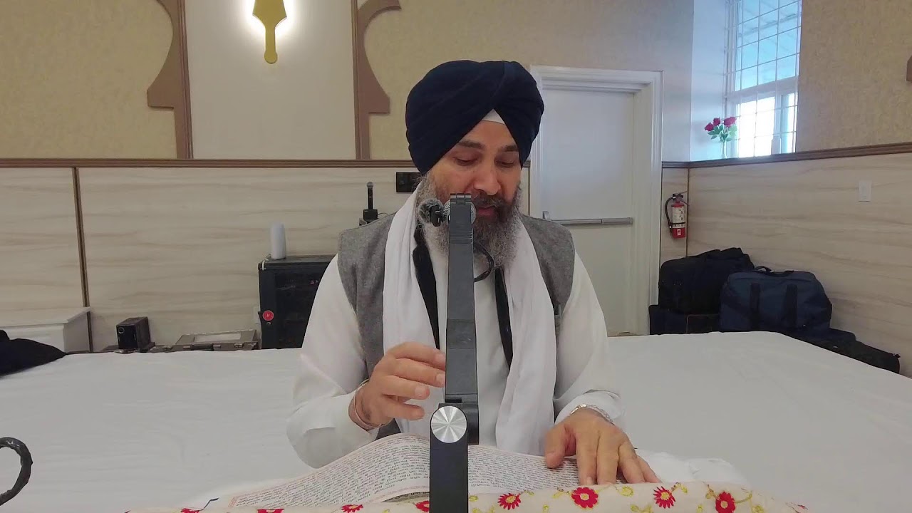 ਧਨਾਸਰੀ ਛੰਤ ਮਹਲਾ ੪ ਘਰੁ ੧    ੴ ਸਤਿਗੁਰ ਪ੍ਰਸਾਦਿ ॥ ਹਰਿ ਜੀਉ ਕ੍ਰਿਪਾ ਕਰੇ ਤਾ ਨਾਮੁ ਧਿਆਈਐ ਜੀਉ ॥