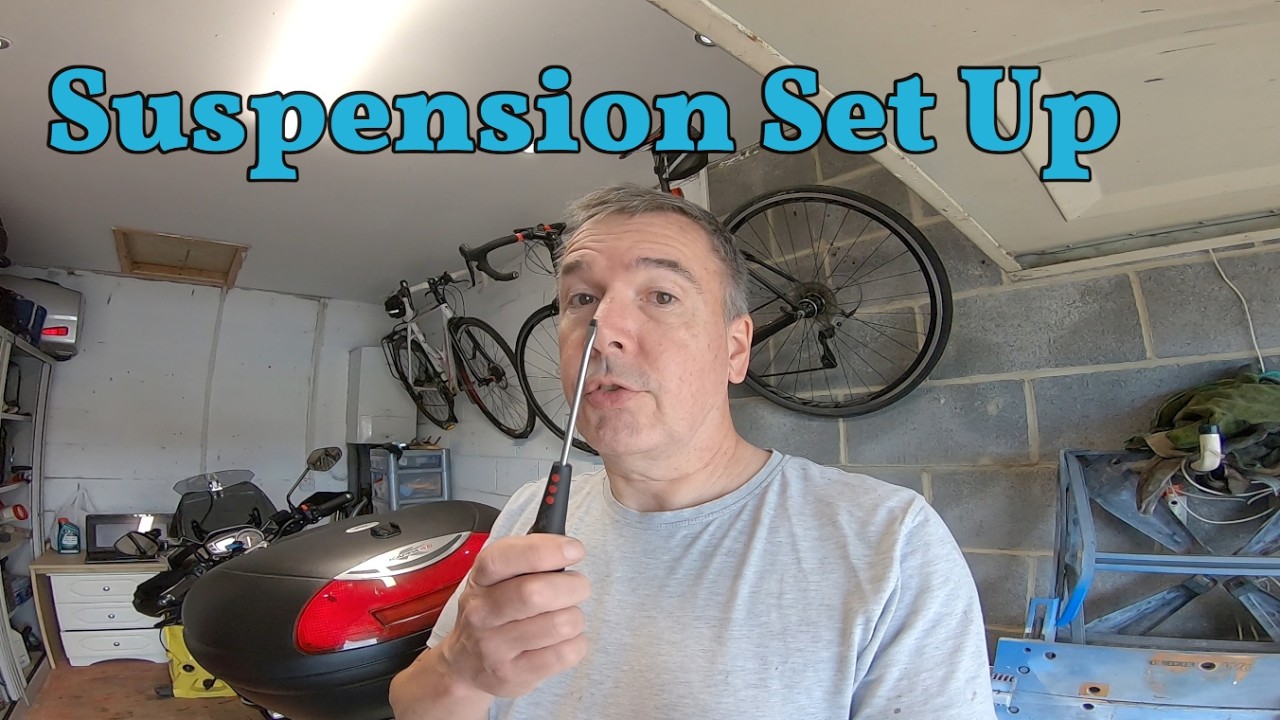 Setting the Suspension on a Triumph Thruxton R