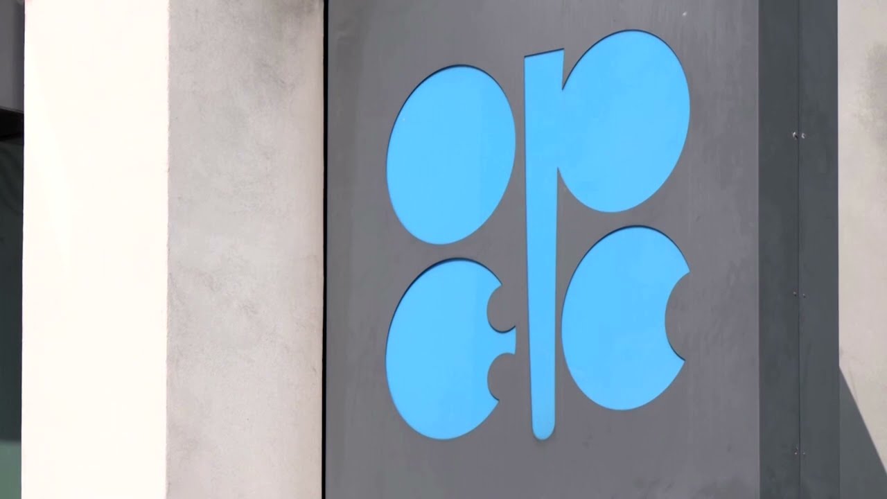 Saudi pledges big oil cuts in July