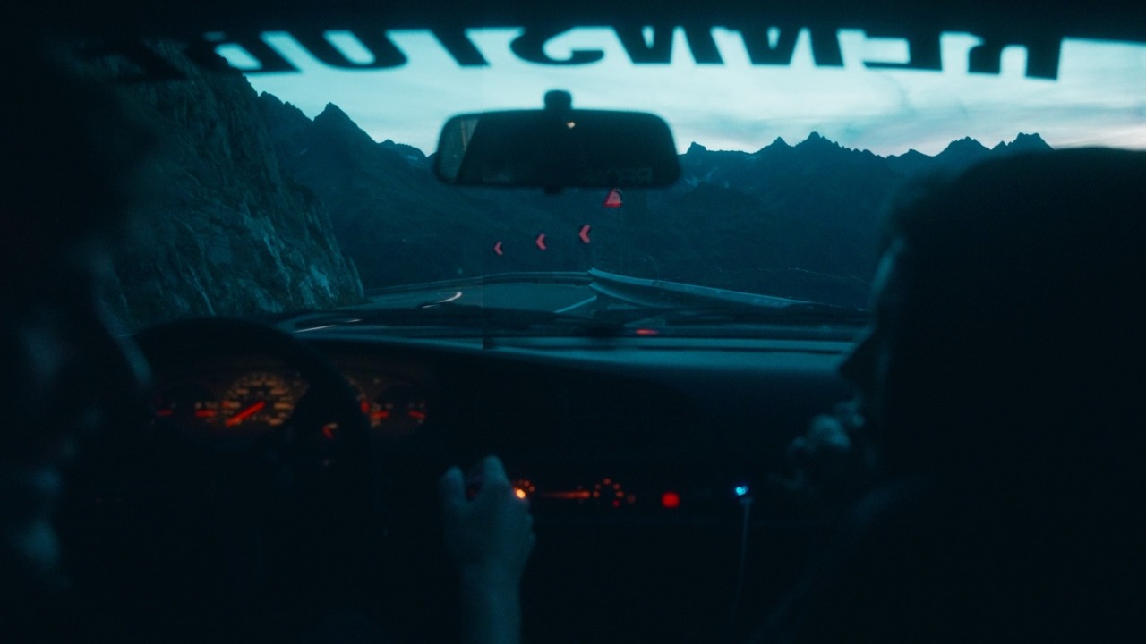 get yourself a girl that come at 6am on a mountainpass with you