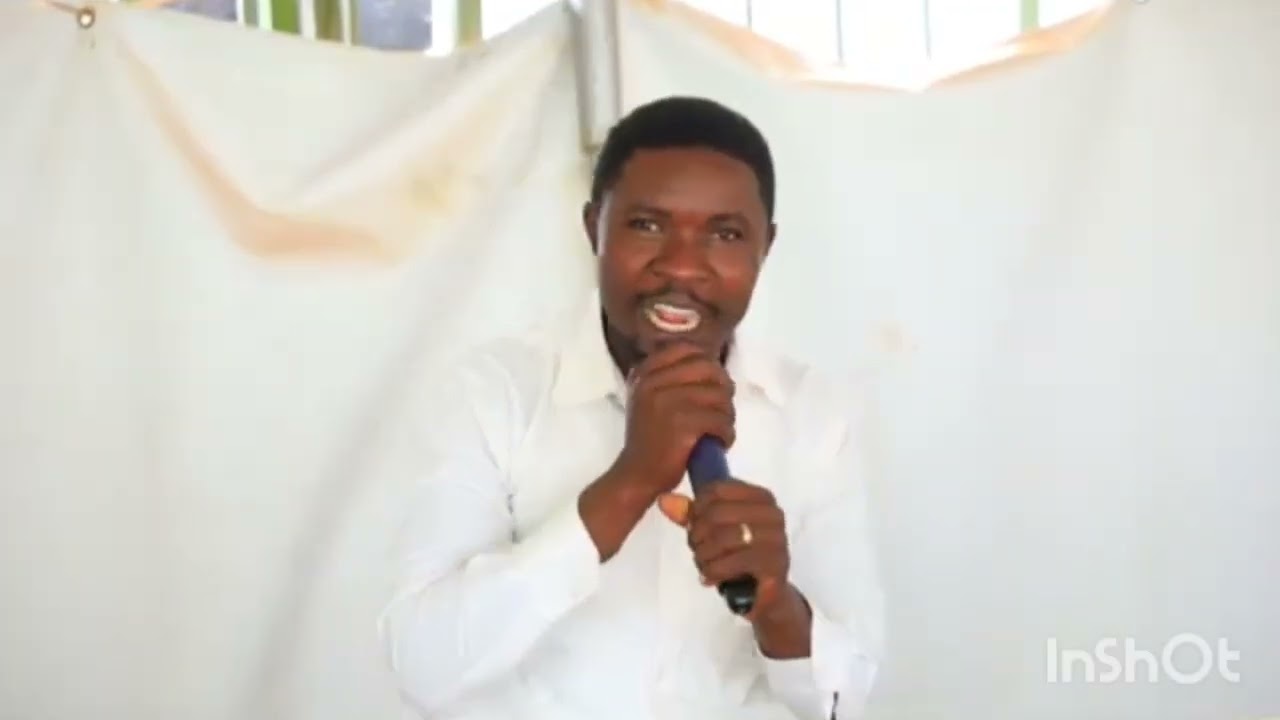 Uwo mugore atera hejuru ararira twige gutaka kuzana ibisubizo Ev Emmanuel 
