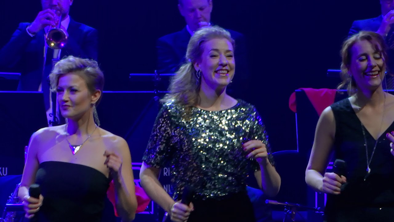 Joulukalenteri 24  - RNO solistinaan Kyösti Mäkimattila, Ricku & SoulSisters: Gloria In Excelsis Deo