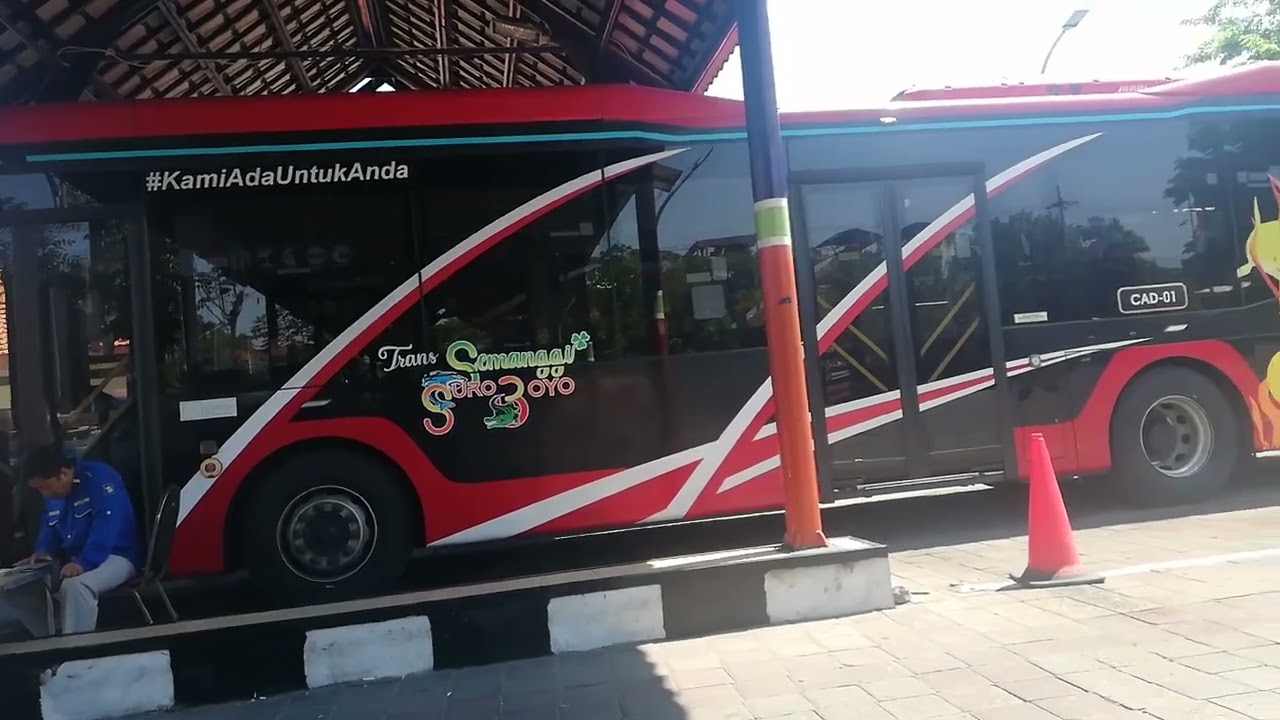 Suasana Terminal Bratang