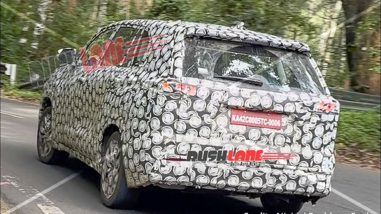 2026 Toyota Innova Hycross Facelift Spied | Hycross Facelift New Design Leaks | Toyota Upcoming Car 