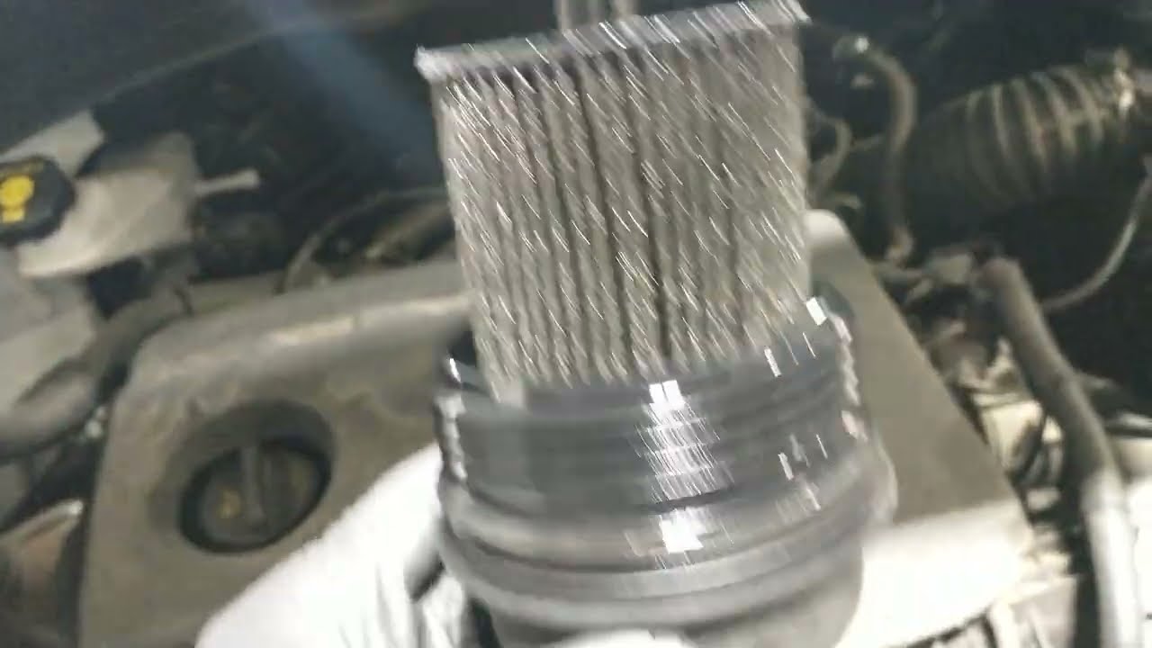 kIA Sportage IV 2018 1.7 CRDi oil filter and oil change