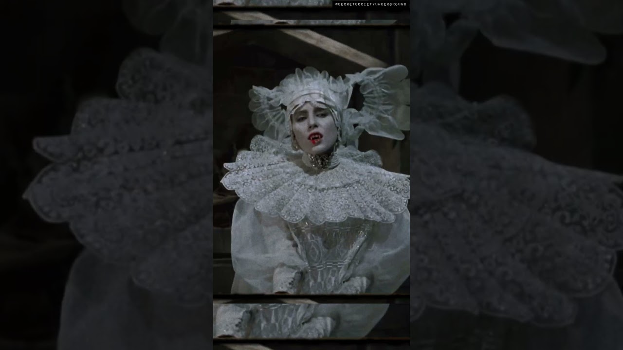 CHATEAU NOIR - CREATURES FROM THE BLACK WORLD - STREAMING EVERYWHERE - BRAM STOKERS DRACULA (1992)