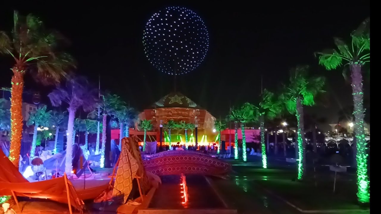 احتفال مدينة العيون بالذكرى 50 للمسيرة الخضراء