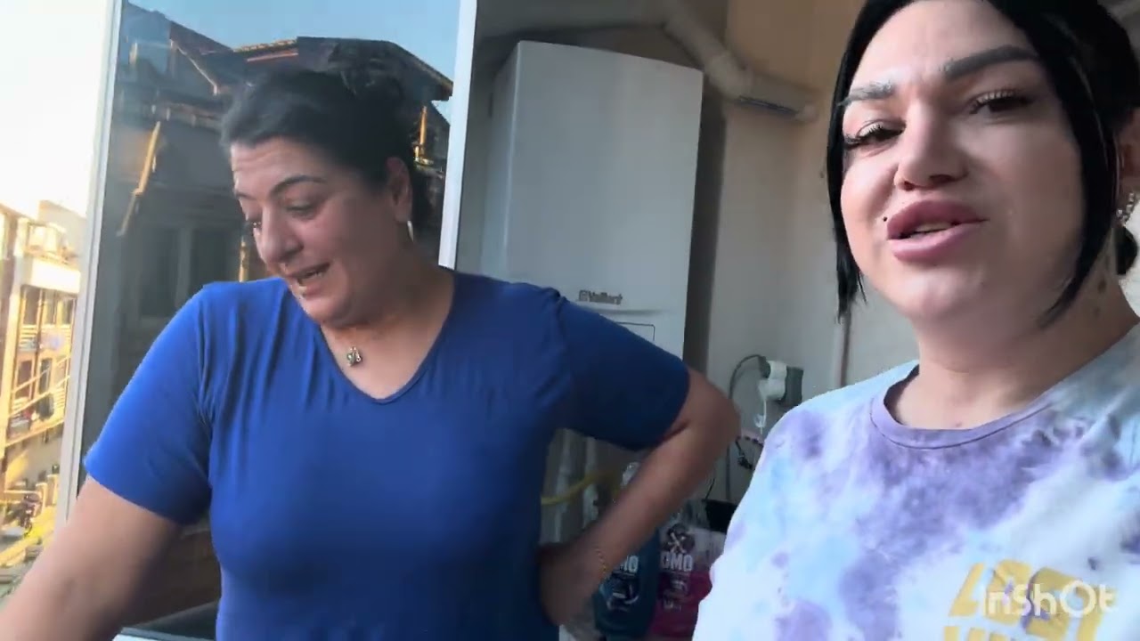 Komşu daveti = bereketli sofra 🏡🍲”