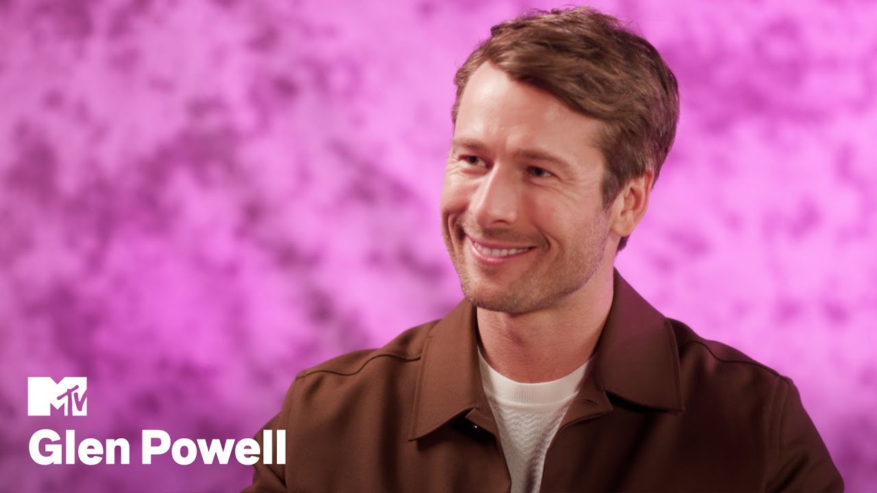 Glen Powell on “Hit Man,