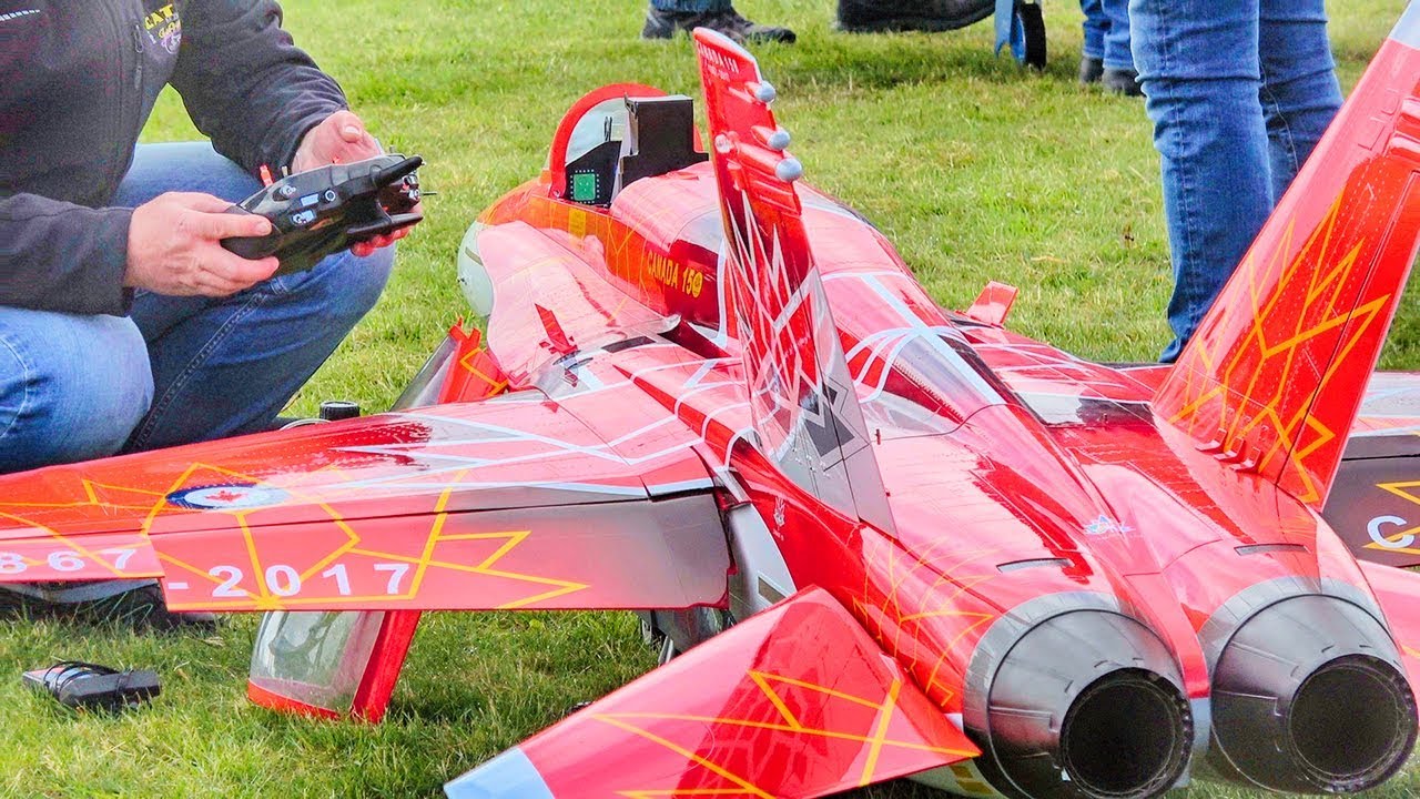 HUGE ROYAL CANADIAN AIR FORCE CF-18 RC TURBINE JET | PROWING 2019