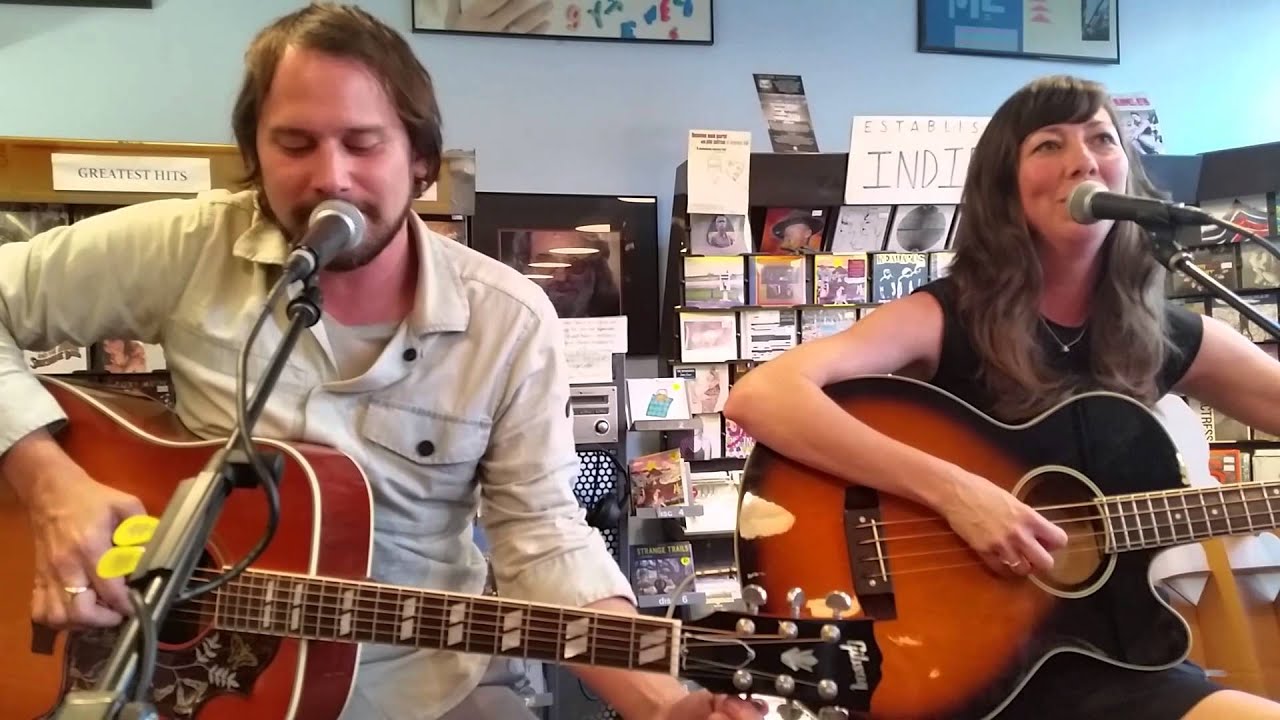 Silversun Pickups- LIVE ACOUSTIC SET @Main St Music Phily Pa 8/26/15