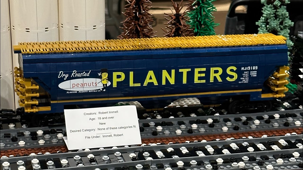 LEGO Trains - Brickworld Chicago 2023