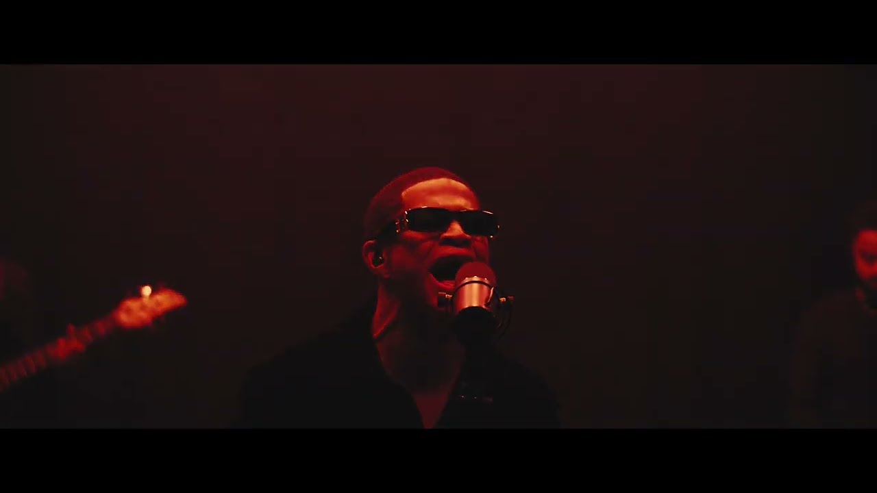 Yk Osiris - Time Goes By ( Live Performance )
