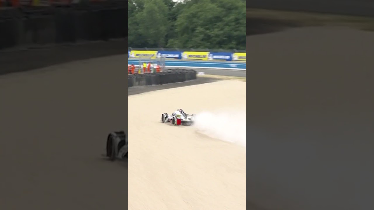 Huge CRASH 💥