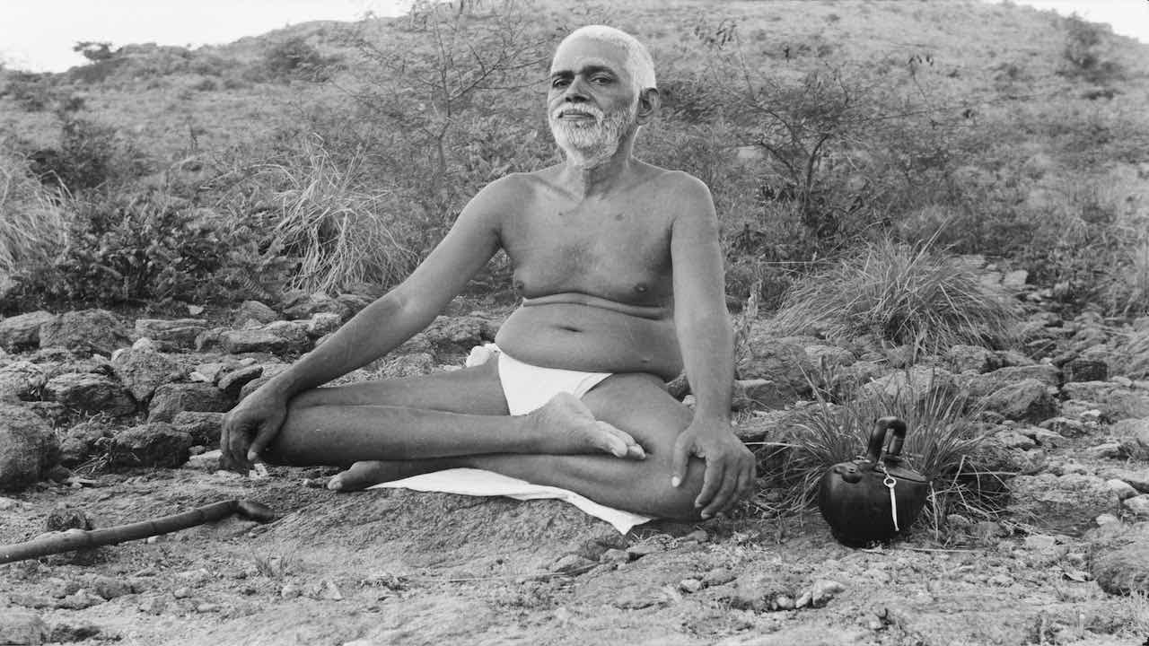 Skandasramam days (1916 - 1922) of Bhagavan Ramana Maharshi, Mother Alagammal and Devotees