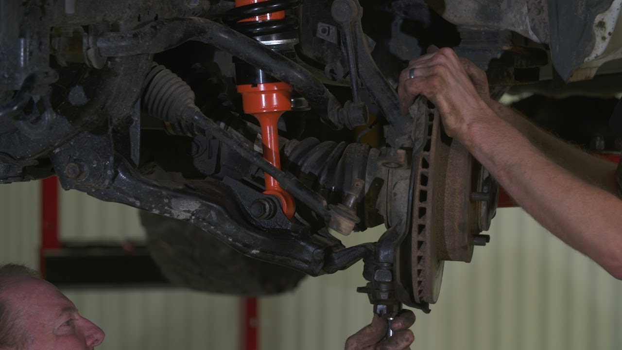 Установка лифта подвески Toyota HiLux на 2 дюйма — Outback Armour
