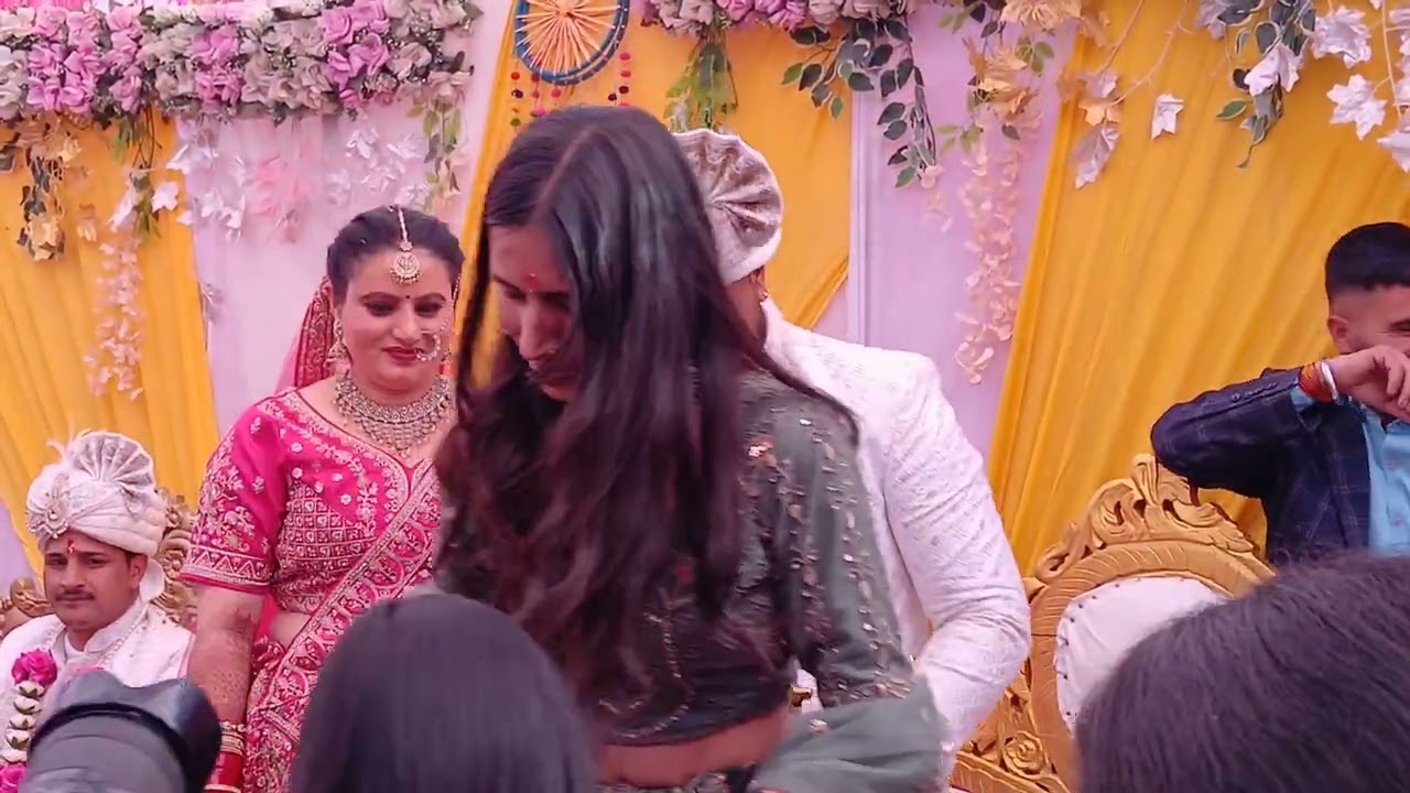 Dhula our dulhan ka milan