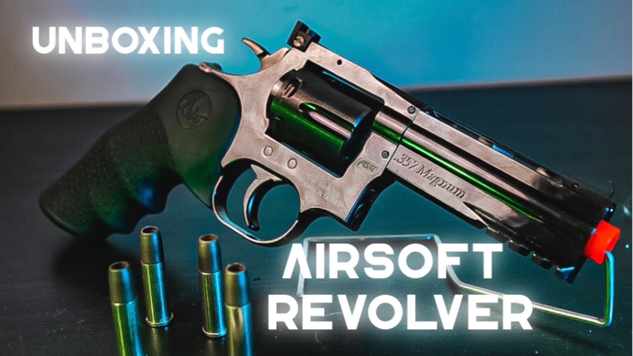 Unoxing Dan Wesson Revolver 715 4