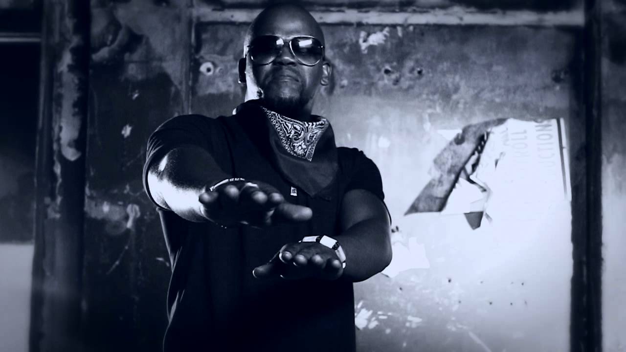 MANDOZA FT. PRO UNGAPHAZAMI.mov