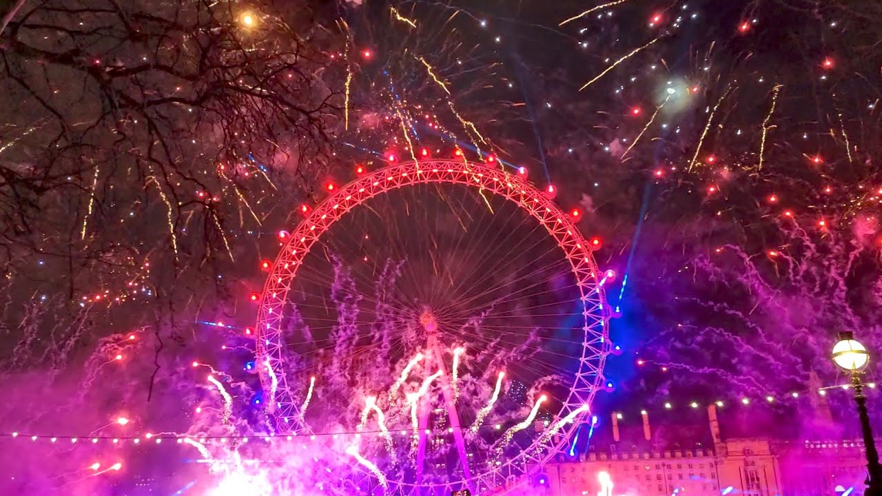 Happy New Year 2024 - London Fireworks