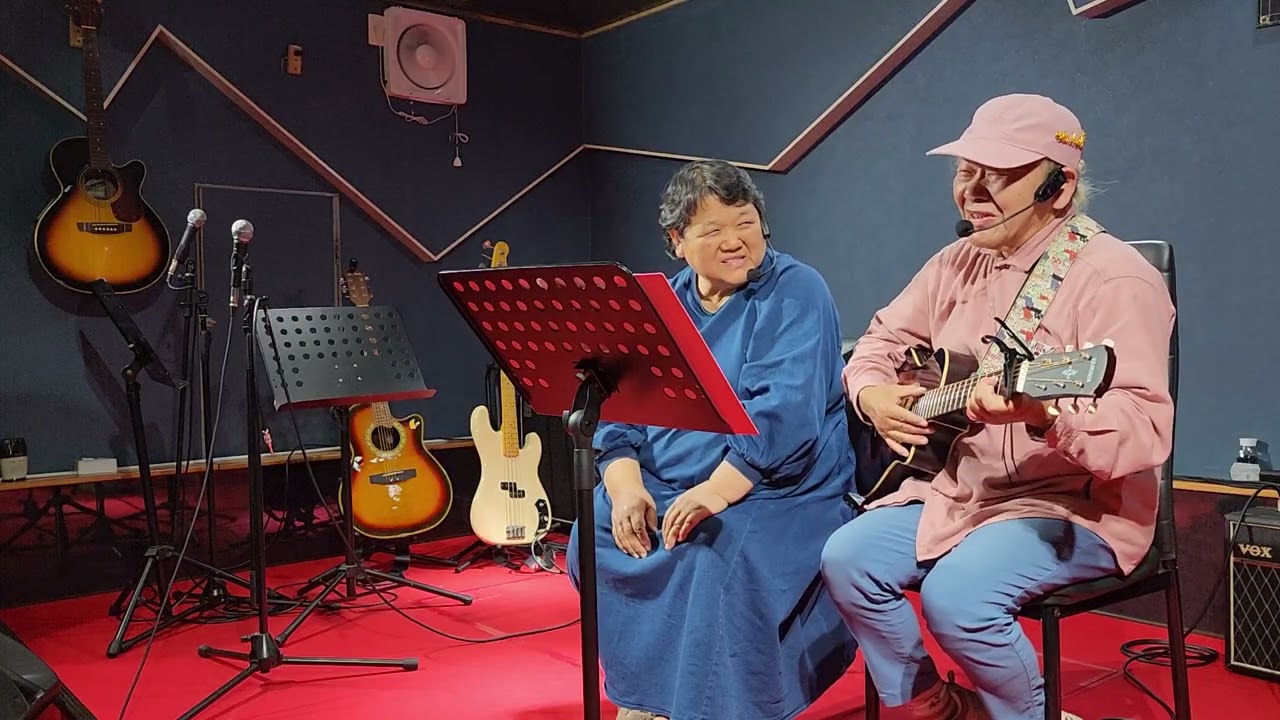 Swingy ｢theme Swingy｣ (Swingy) ｢傘がない｣(井上陽水) ｢夢であえるなら｣ (Swingy) ｢そこに｣ (Swingy)