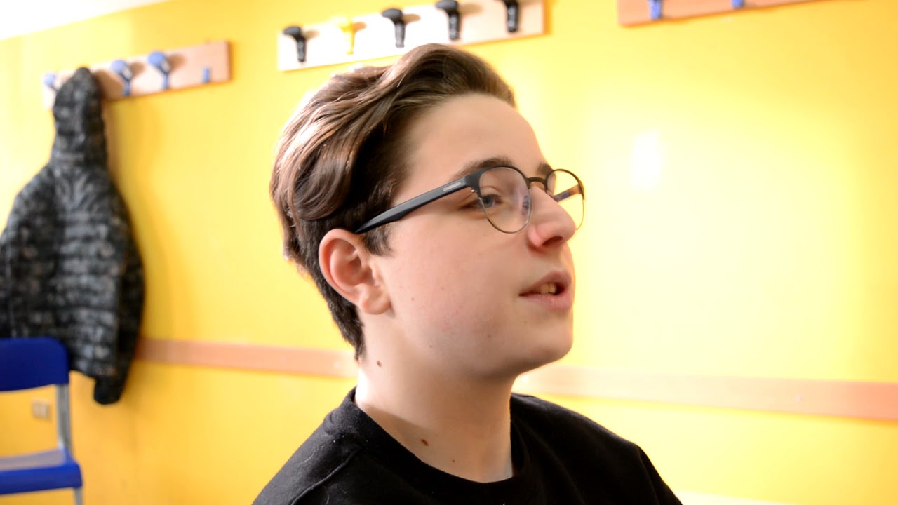 RISCRIVERE l' ART 34 della COSTITUZIONE