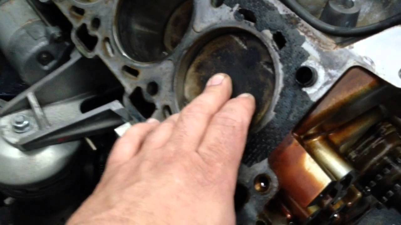 Jaguar xk8 knocking noise from engine