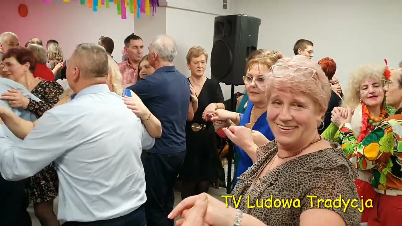 MÓJ CHŁOPIEC ZNA CAŁY ŚWIAT pośpiewała cała sala na potańcówce w Zwoleniu