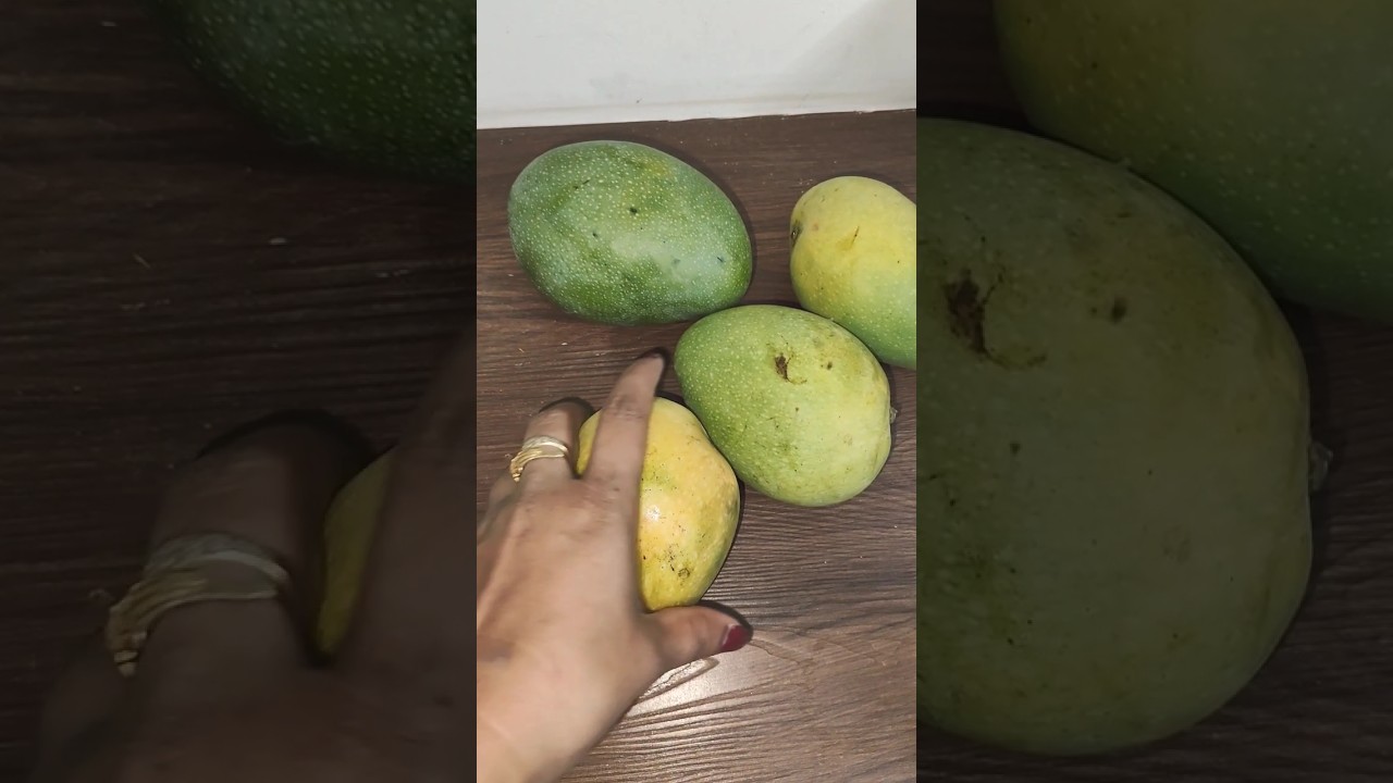 season ka first mango 🥭 