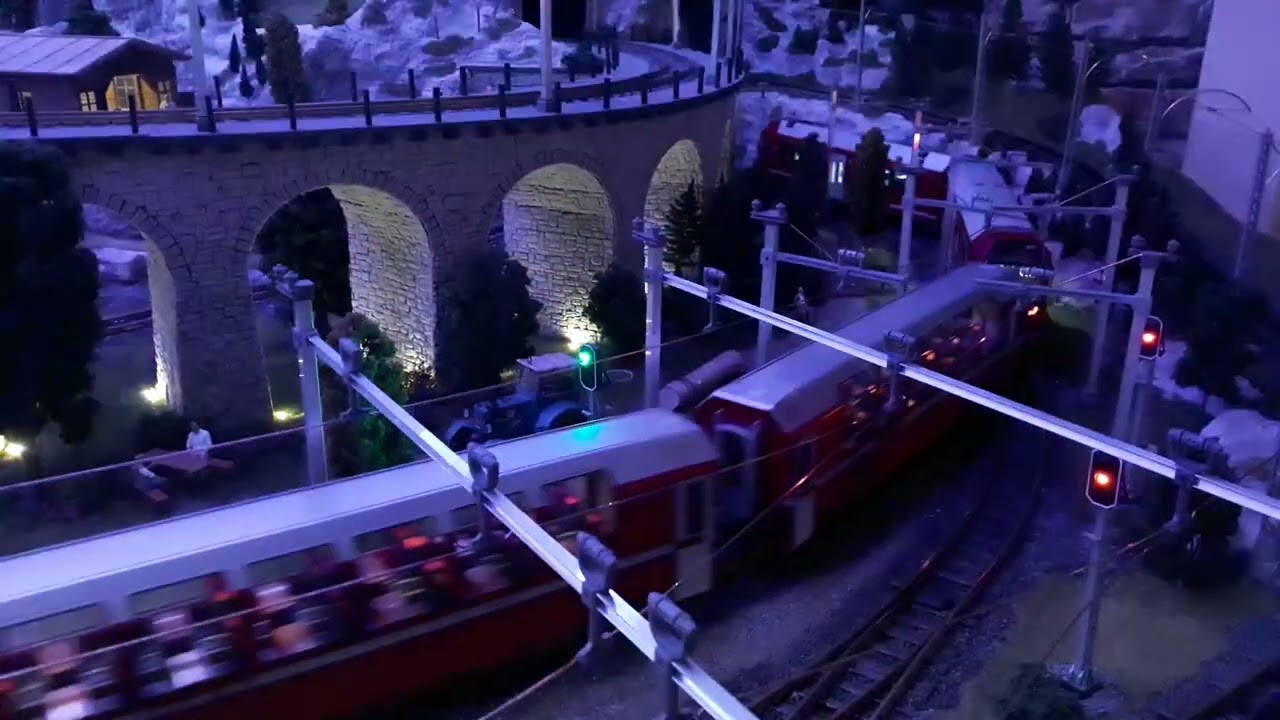 Sonderzug mit 2DL Bh 86in Erz u LGB Gb Ausstellung im 1.Räucherm Museum von 14.02.26 Teile 6-14.