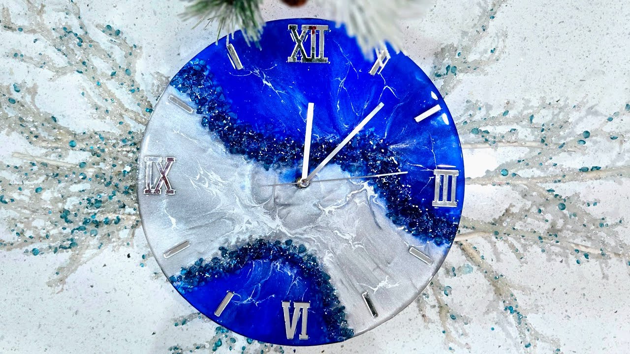 😍How to Create Stunning DIY Resin Wall Clock Blue White and Silver: Step-by-Step Guide for Beginners