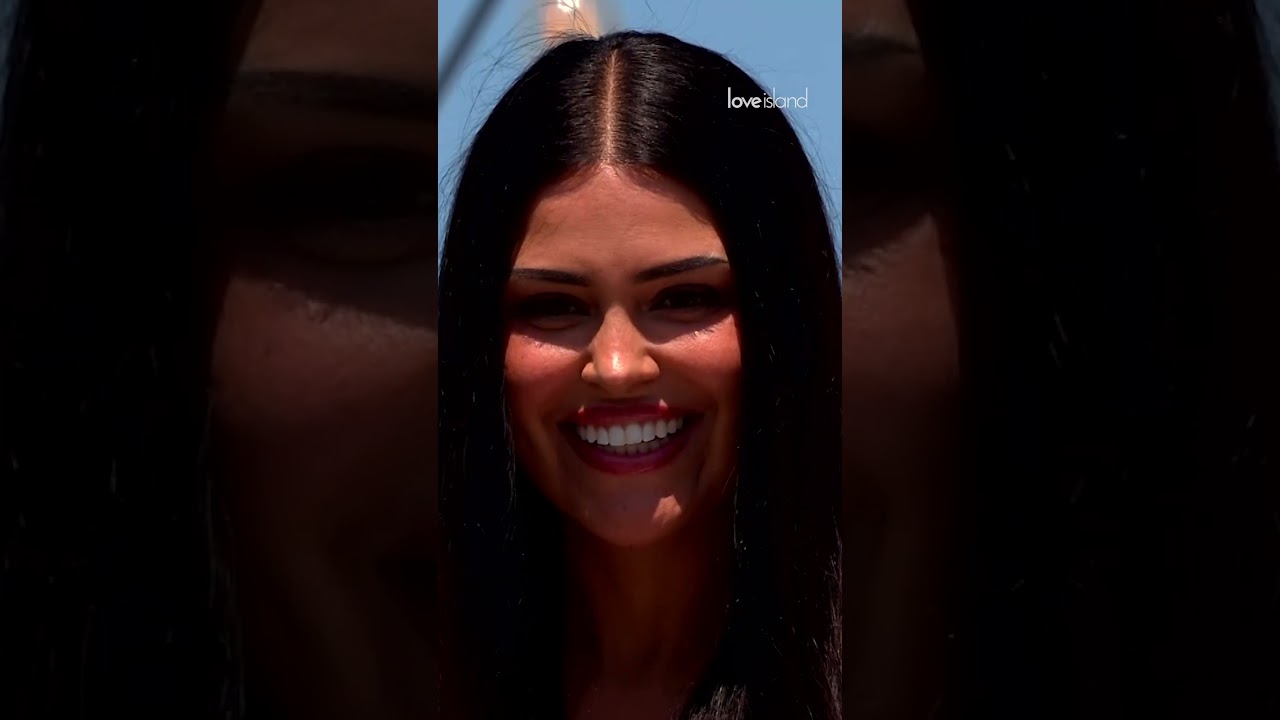 Harry's SHOCK as ex-girlfriend Emma enters Casa Amor 😱 | Love Island 2025