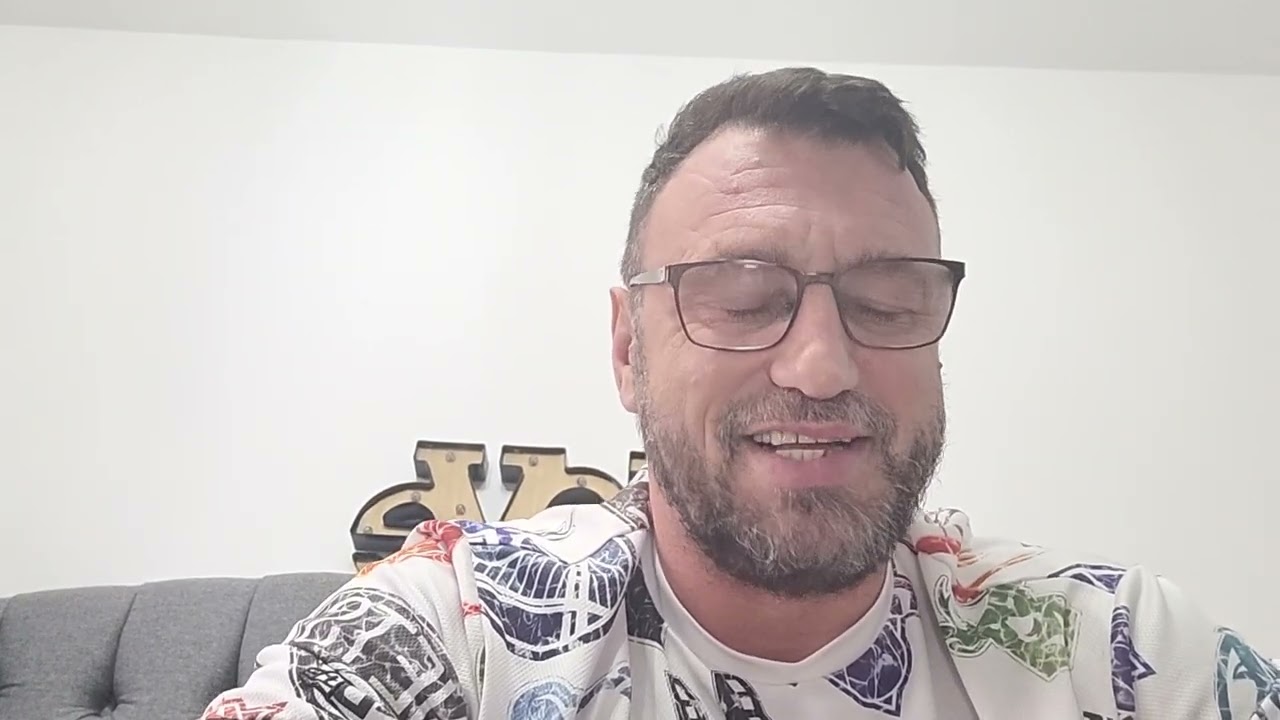 Smărăndescu Vs bloju bataie  @REPTILIANU SUPREM