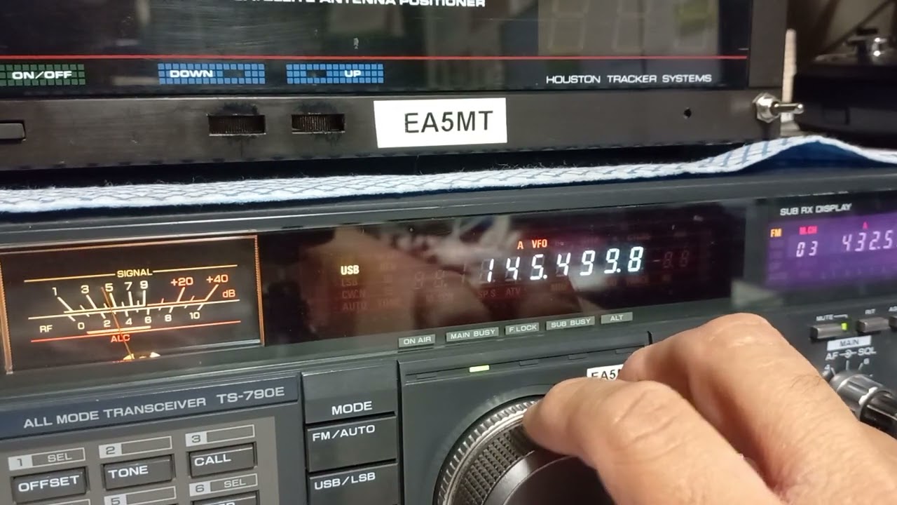 SUPER TROPO EN 145.500  CON EA3  EN SSB  EN POLARIZACI&Oacute;N VERTICAL.,  8.10.2023