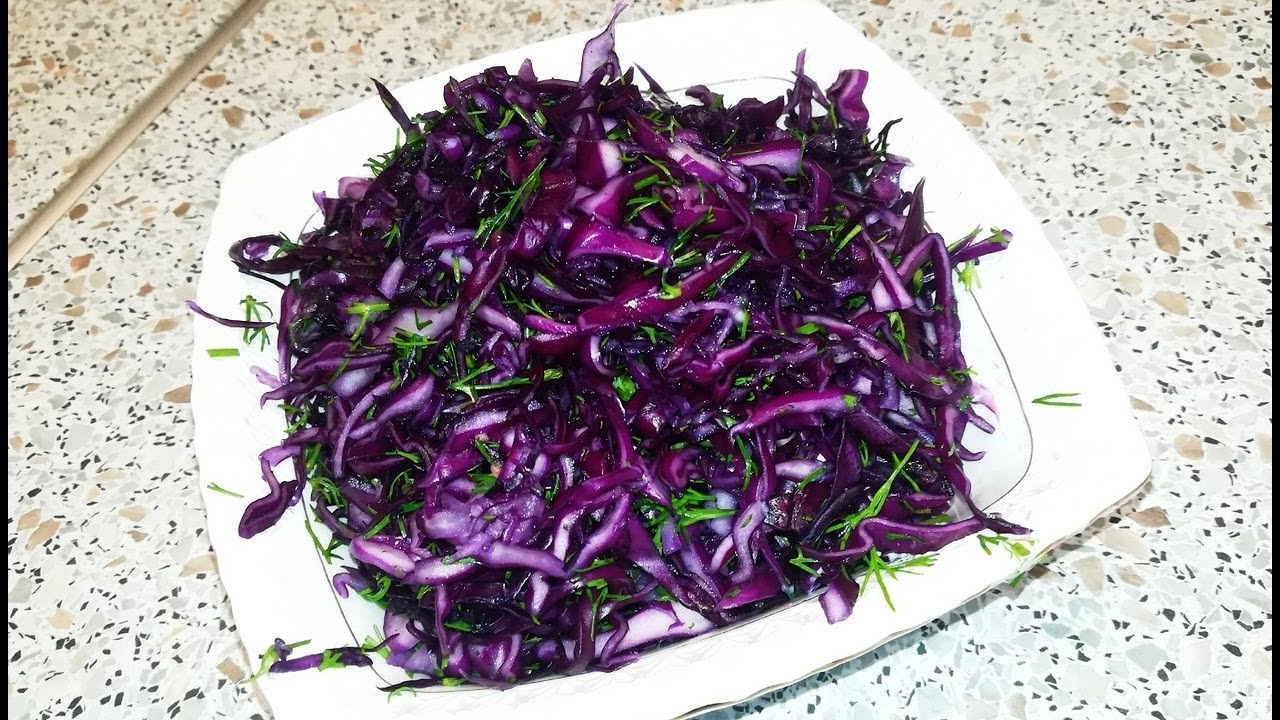 Салат из красной капусты