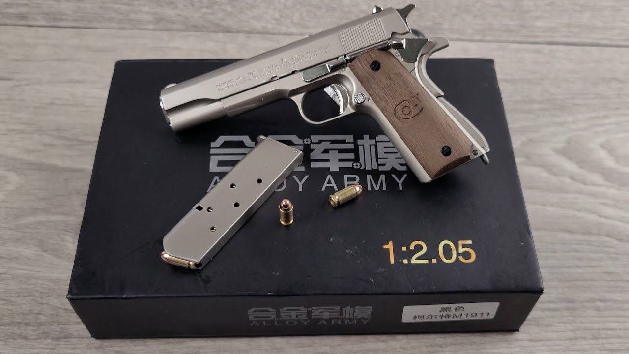 Miniature Colt 1911 in 1:2 scale view and disassemble